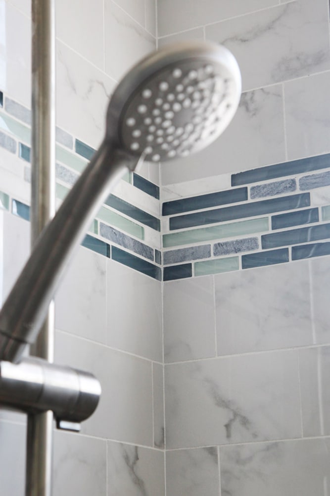 La Crescenta - Master & Guest Bathrooms