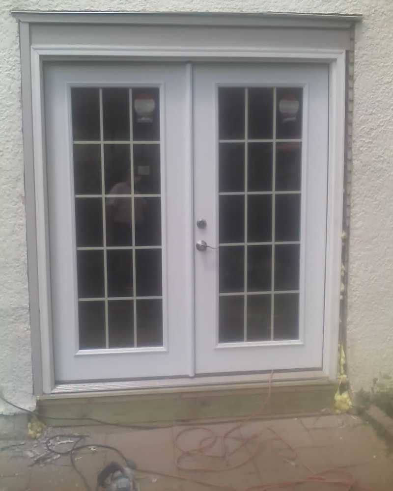 We are a windows and Door installation co.