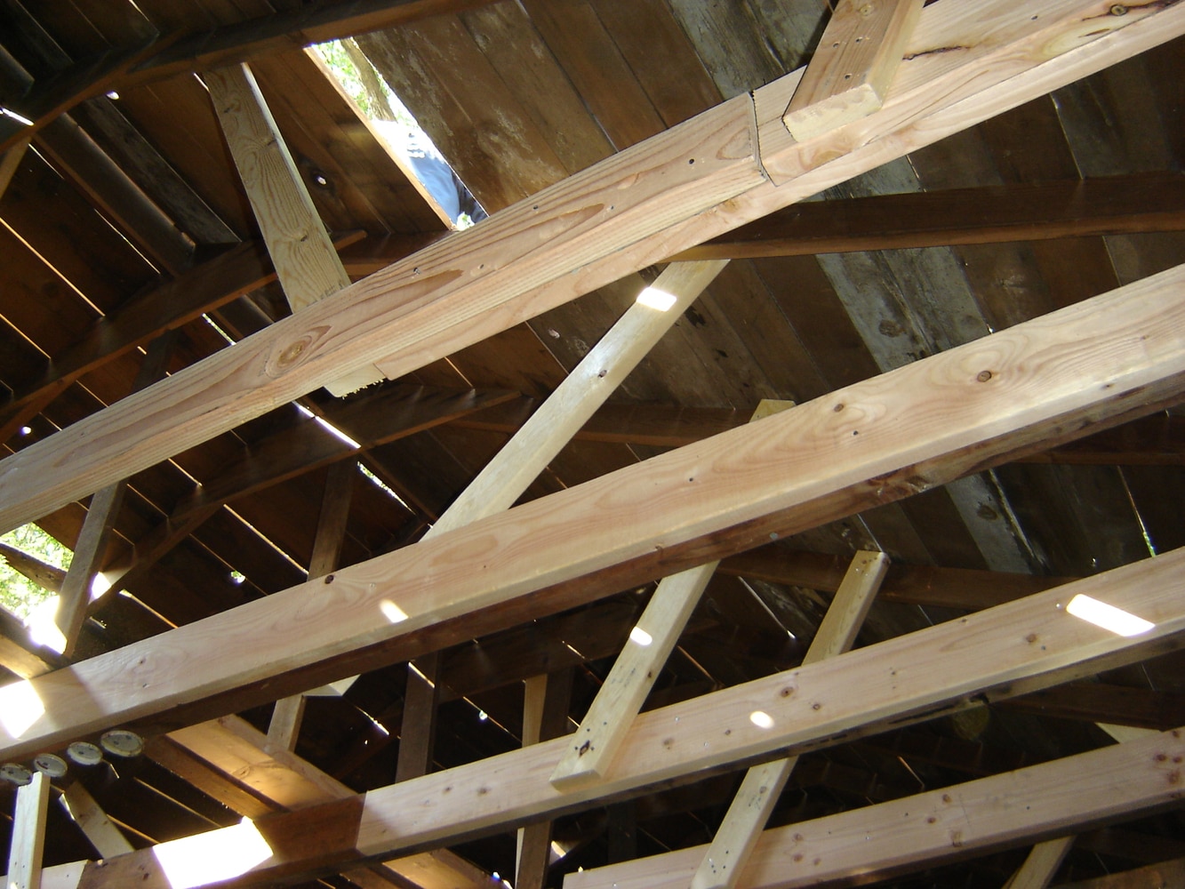 http:www.qualityindustrialutremodeling.com