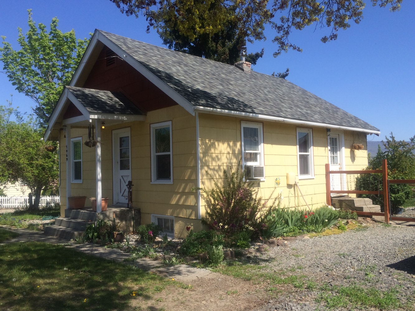 Gilman Glass & More, LLC, Gallery