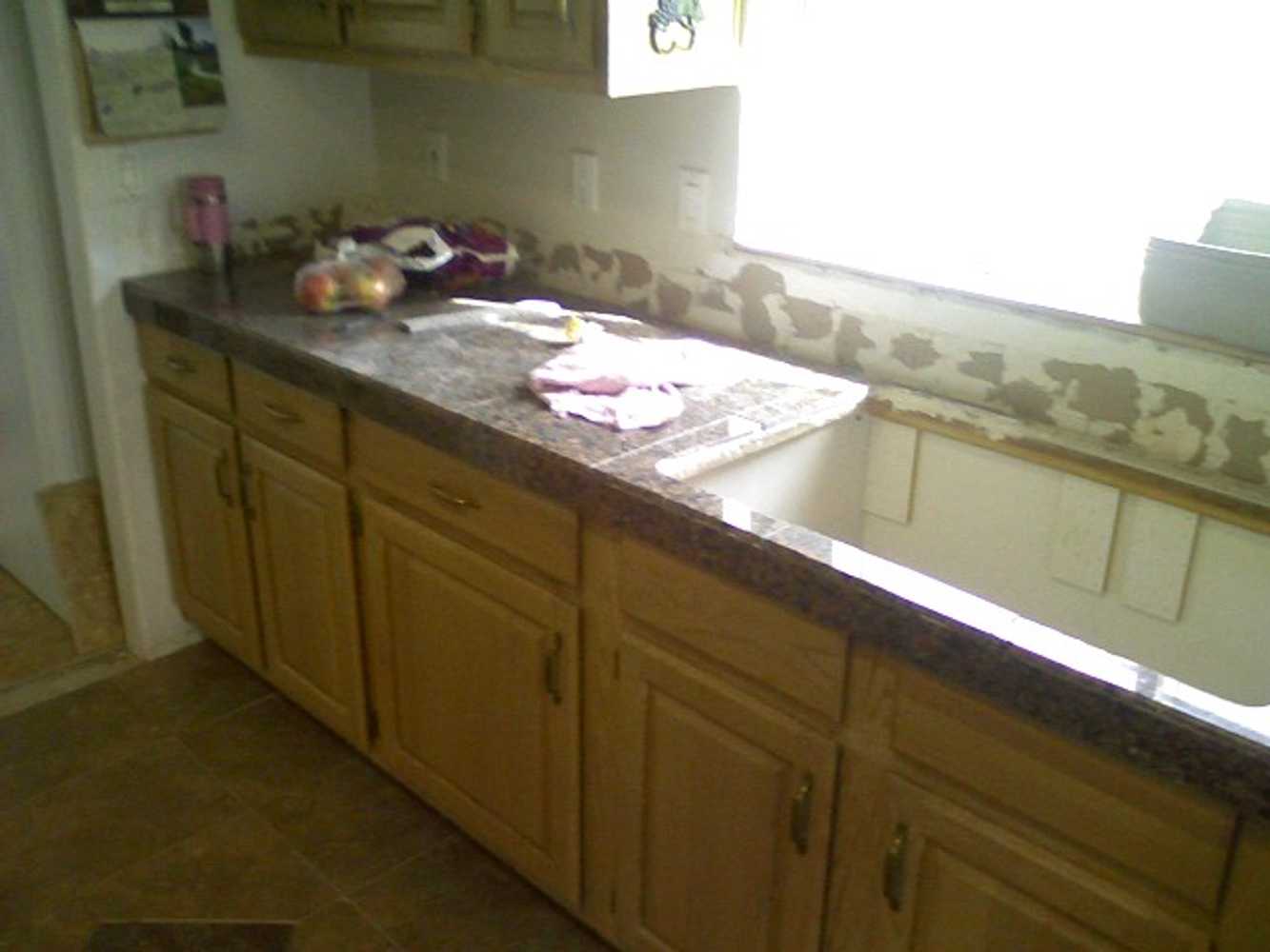 Othello Kitchen Granite/Porcelain Tile Work