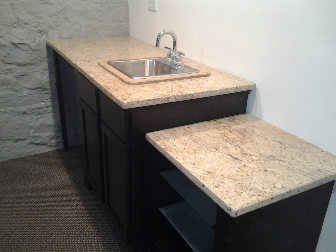 DeLaMano Design & Creative Millwork 