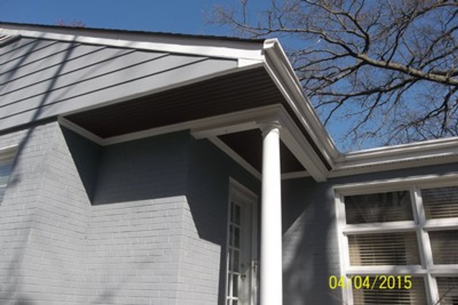 EXTERIOR PAINT BRICK (WHOLE HOUSE) AND DETACHED GARAGE