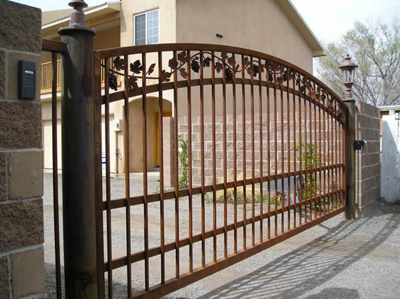 Photo(s) from Gate Repair Flushing