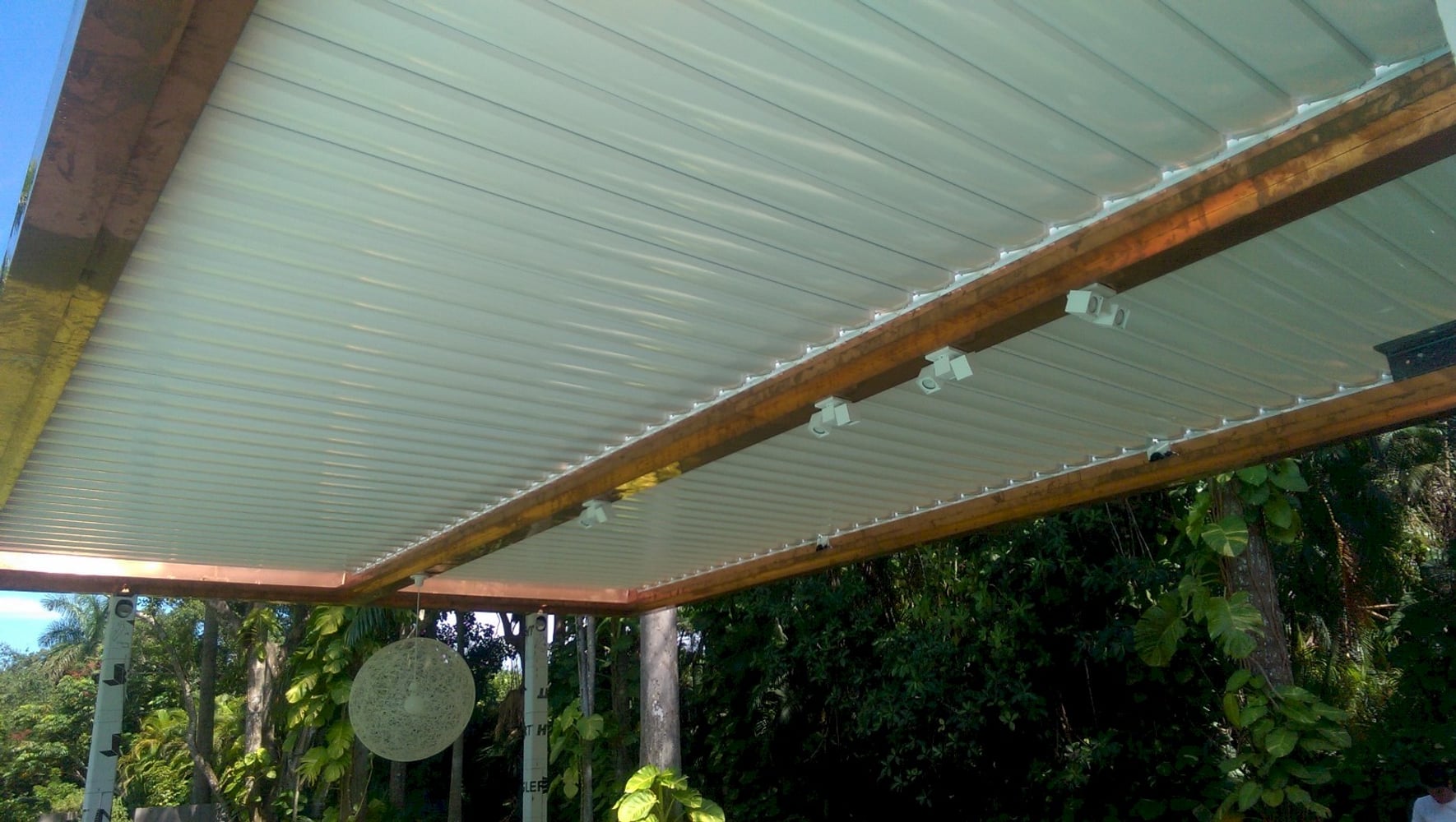 Photo(s) from Alumicenter Inc