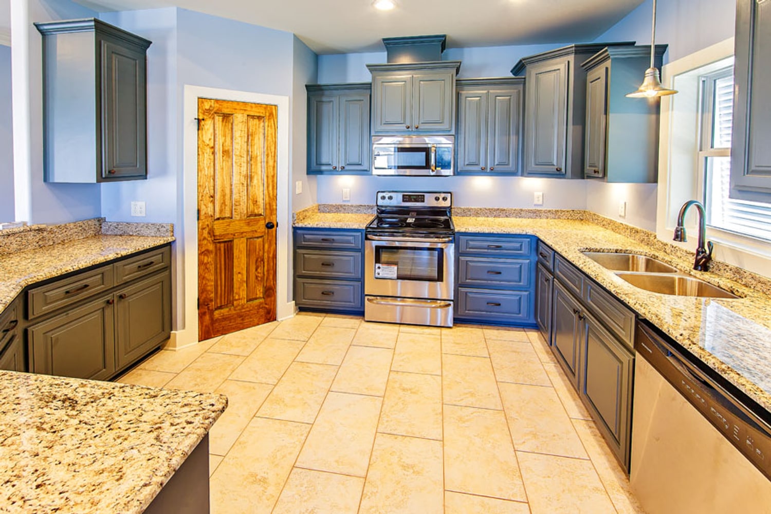 Flounder Court - Camp