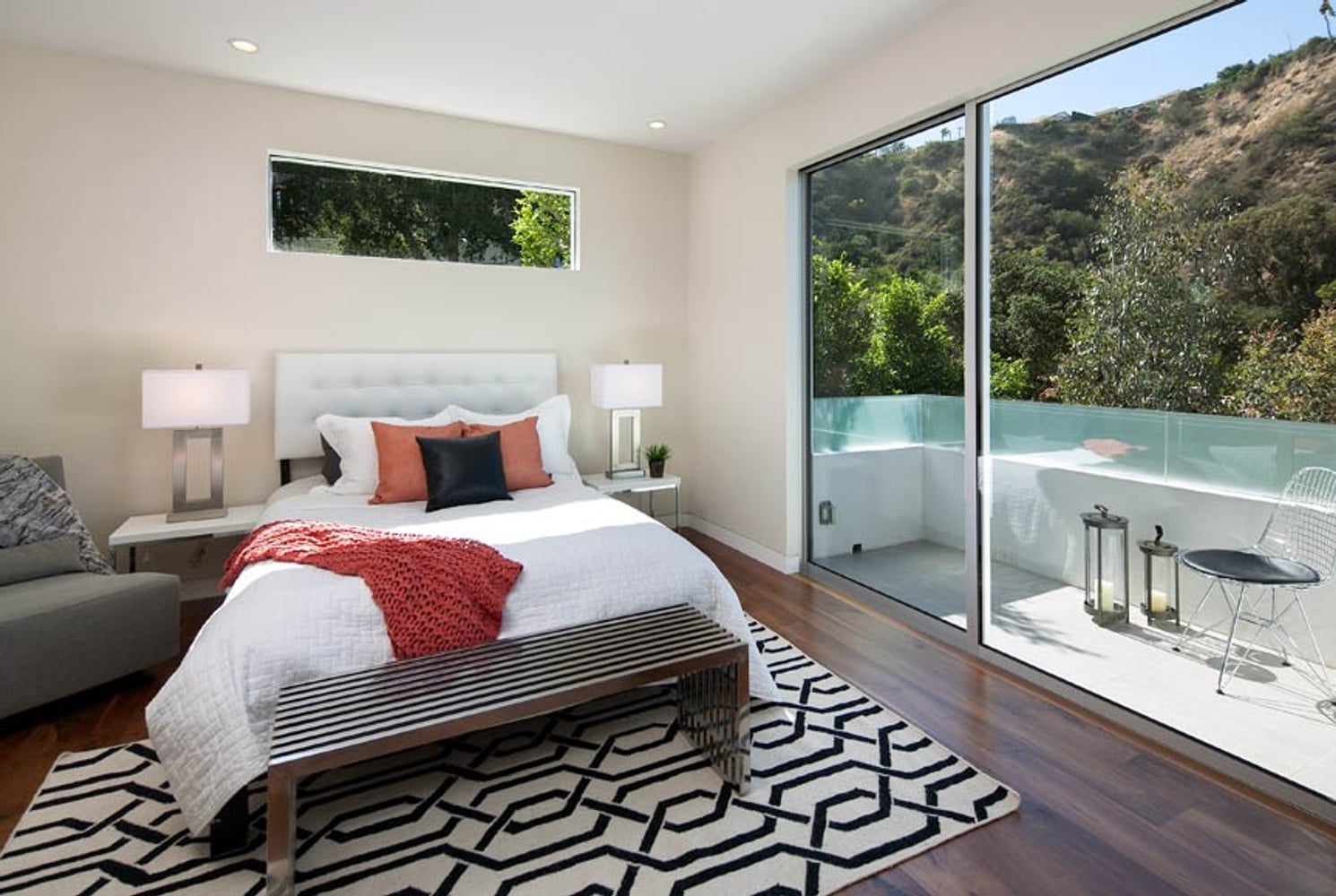 Sherman Oaks Modern New Construction - Knobhill