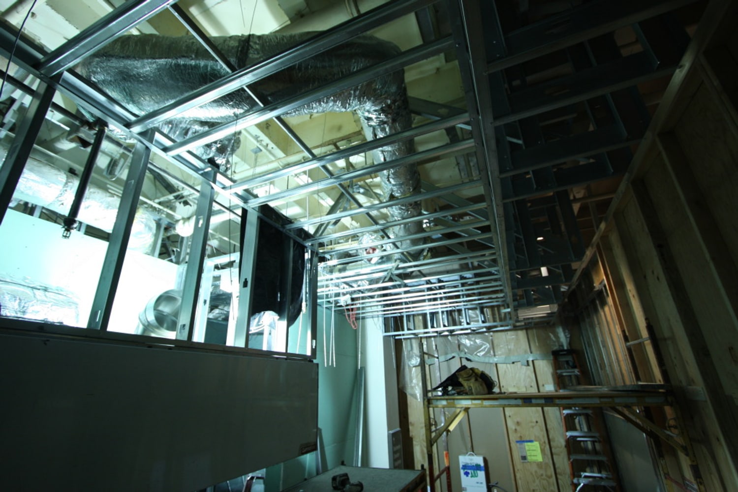 Metal Framing at Sbarro