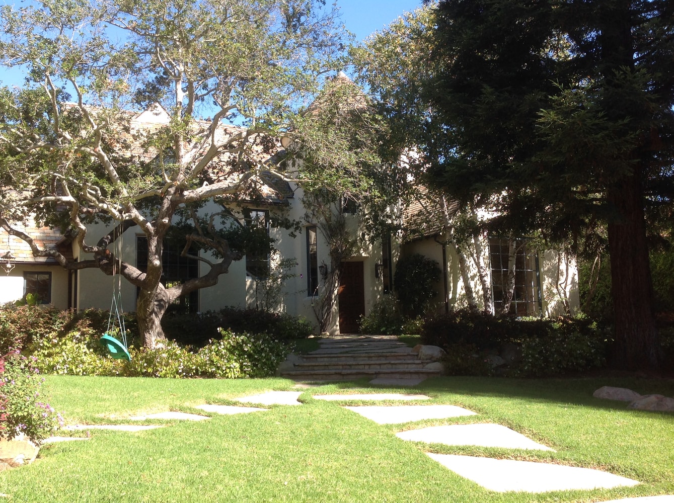 Photo(s) from Kenyon Mcintyre Inc