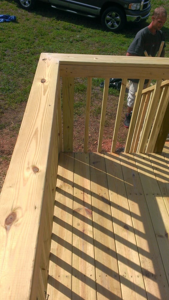 Photo(s) from David E Helms