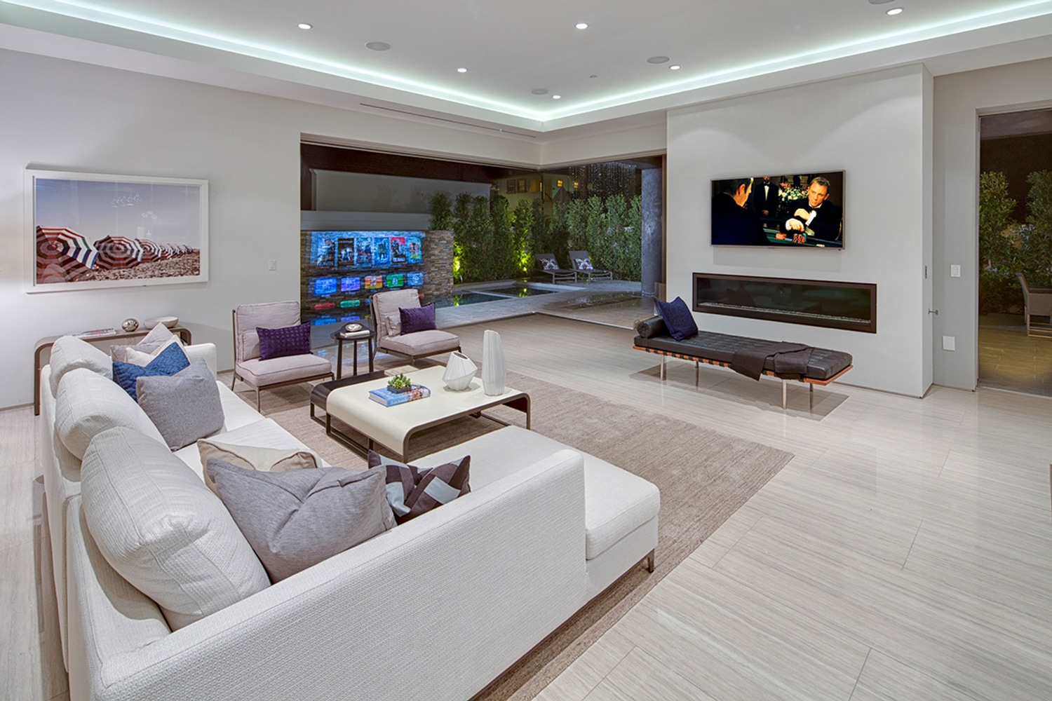 West Hollywood Modern New Construction - Oakwood