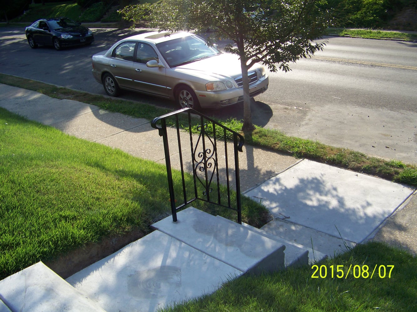 2339 Bryn Mawr Ave back patio