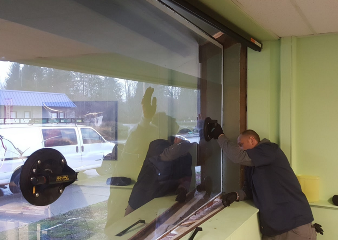 Window/Glass/Door Installations by W&R Depot