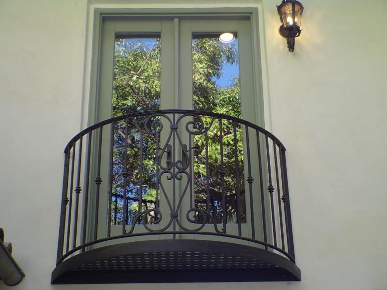 Los angeles contractors Westwood - MDM General Contractor - (866) 224-0464)
