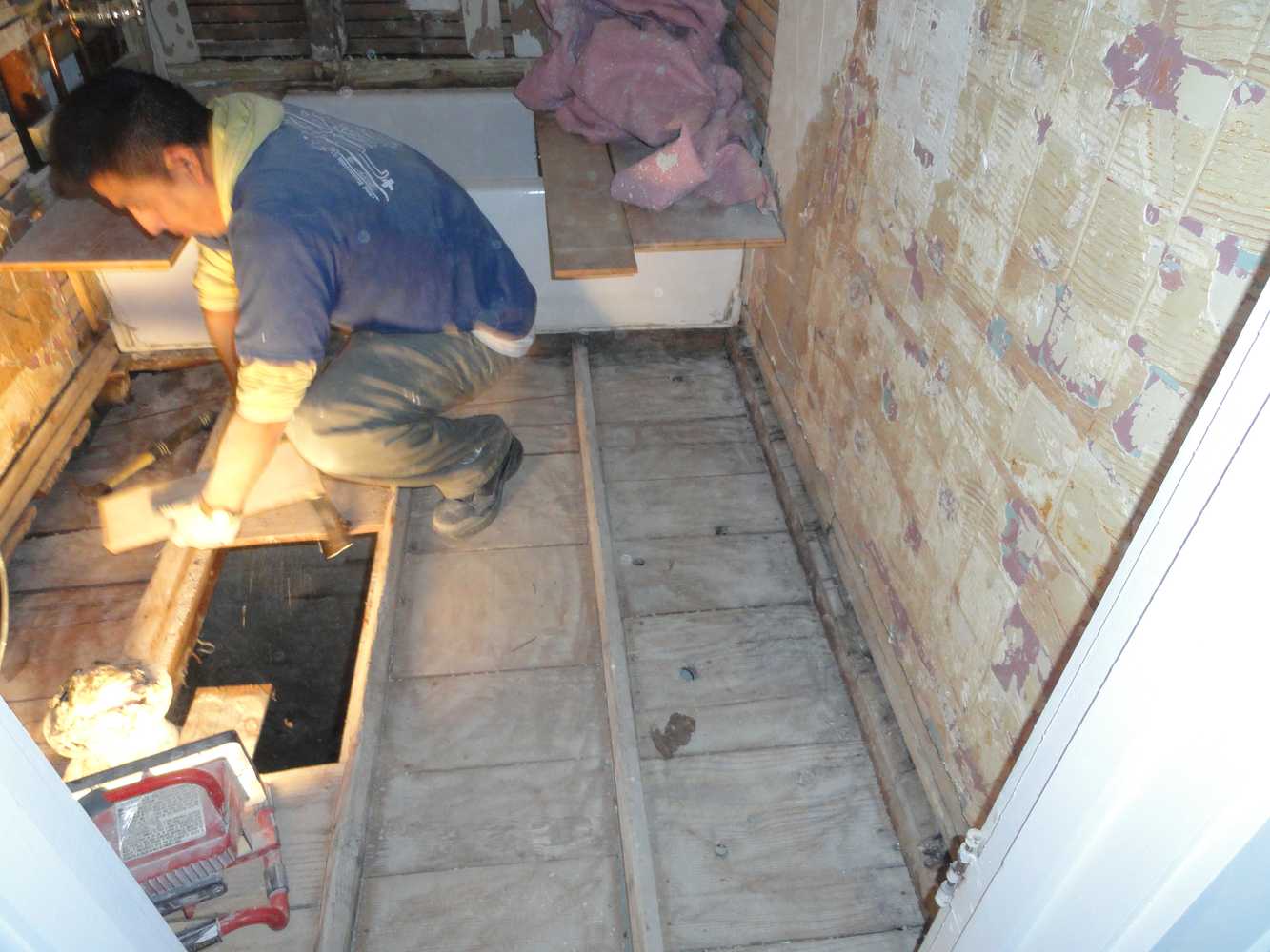 Bathroom remodel, Minnehaha Falls area, Minneapolis