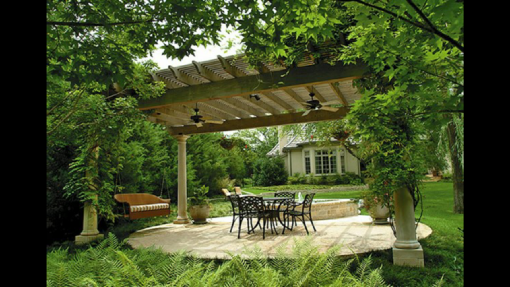 Outdoor Living and Design Photo Gallery