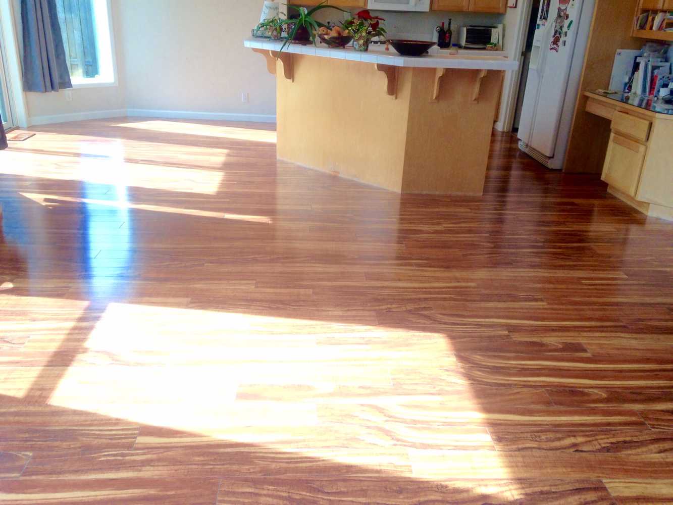 Laminate floor installation 