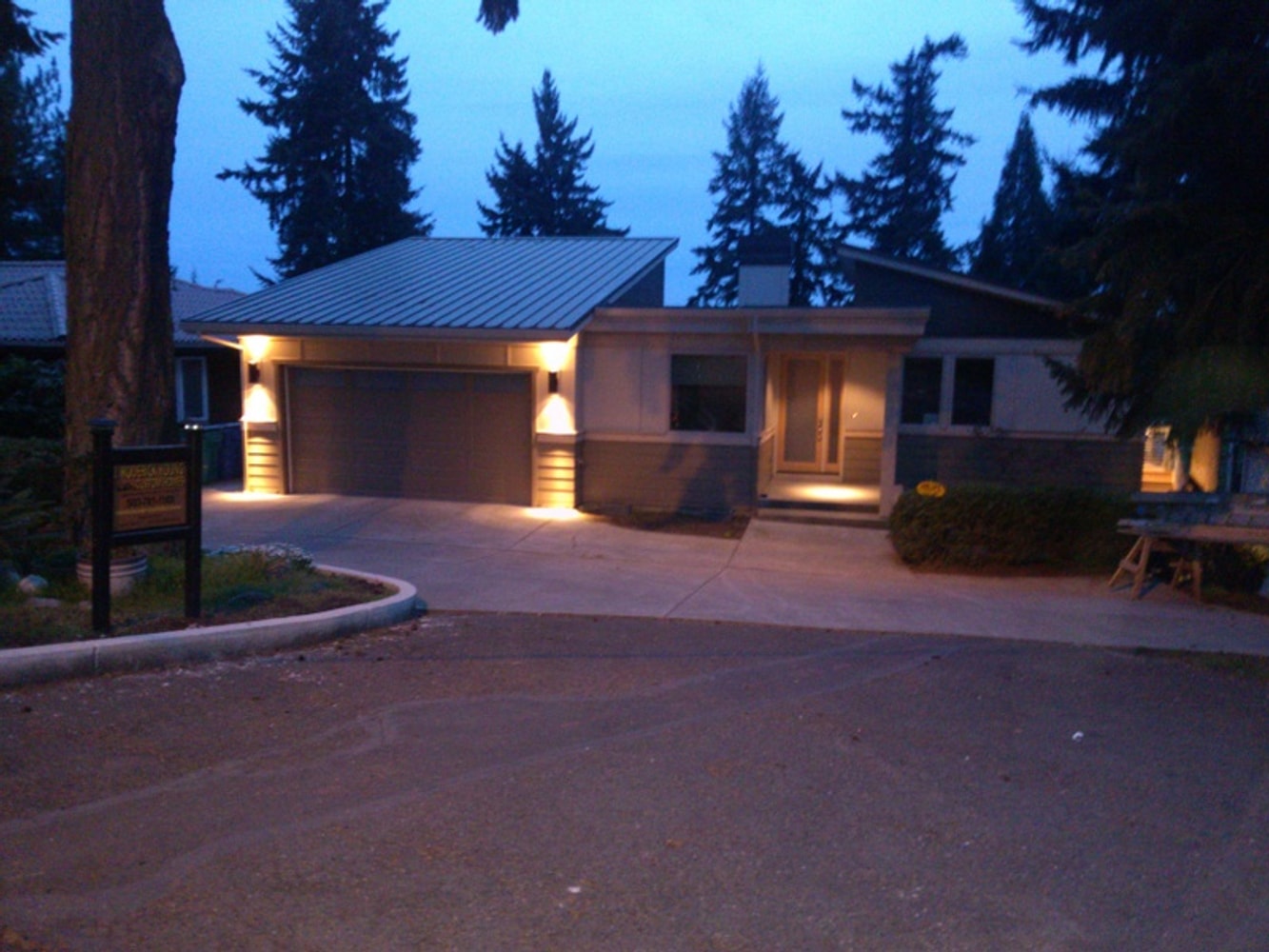 J. Roderick Young Custom Homes Inc. | Custom Contemporary