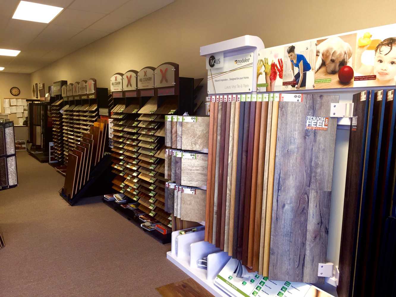 Davenport's Quality Flooring Showroom