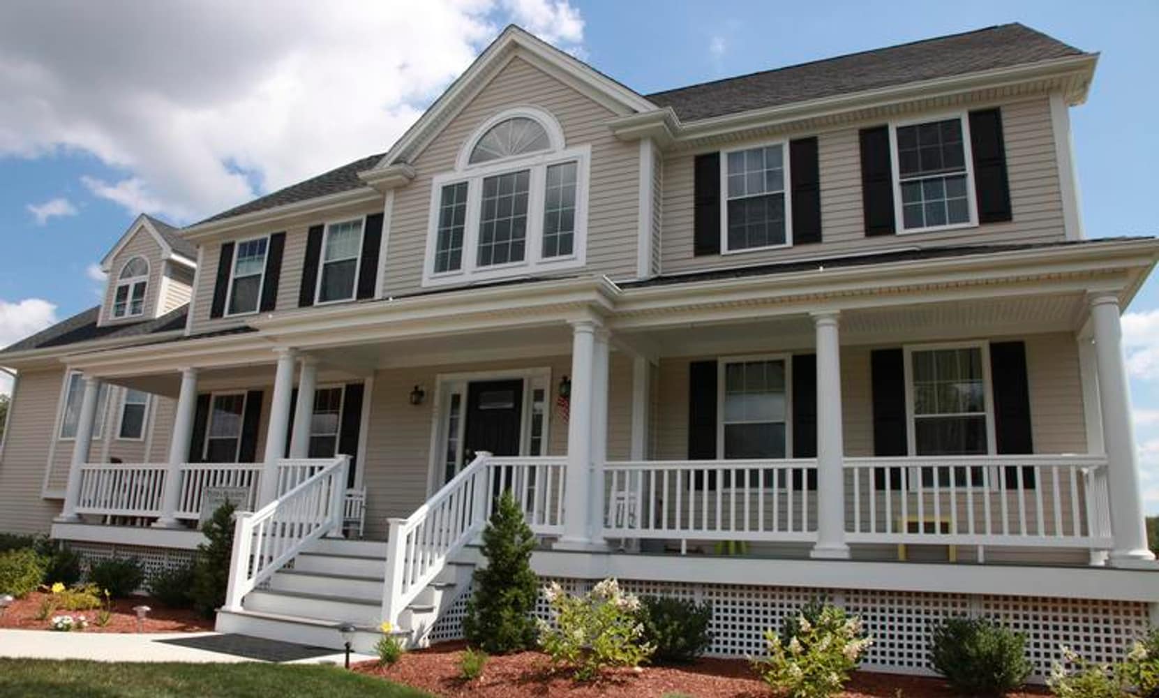 East Greenwich, RI 3200 st ft colonial