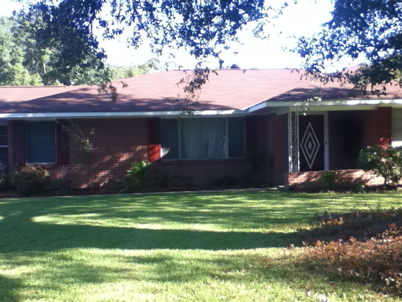 9215 Ridgewood dr., Baton Rouge, La 70814