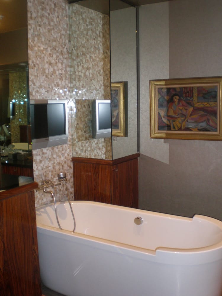 AB Designs & Remodeling Bathroom Work.