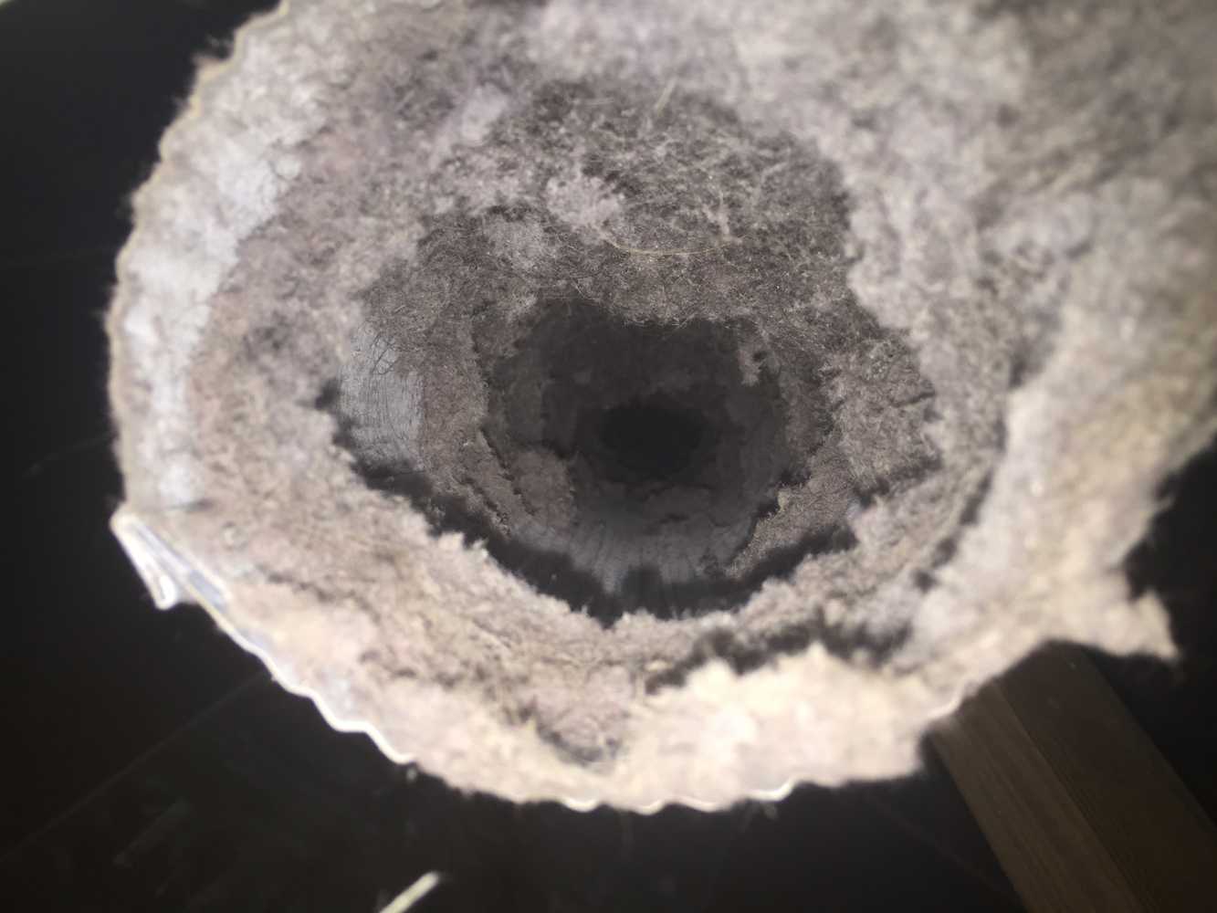Before and After Duct Cleaning 