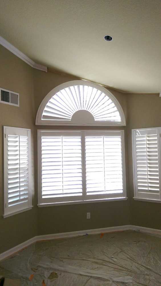 Desi Blinds Ans Shutters