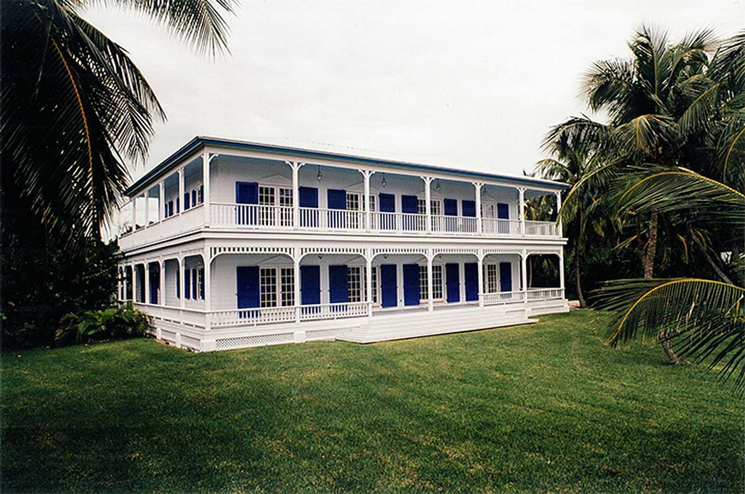 Moorings Resort - Blue Charlotte House