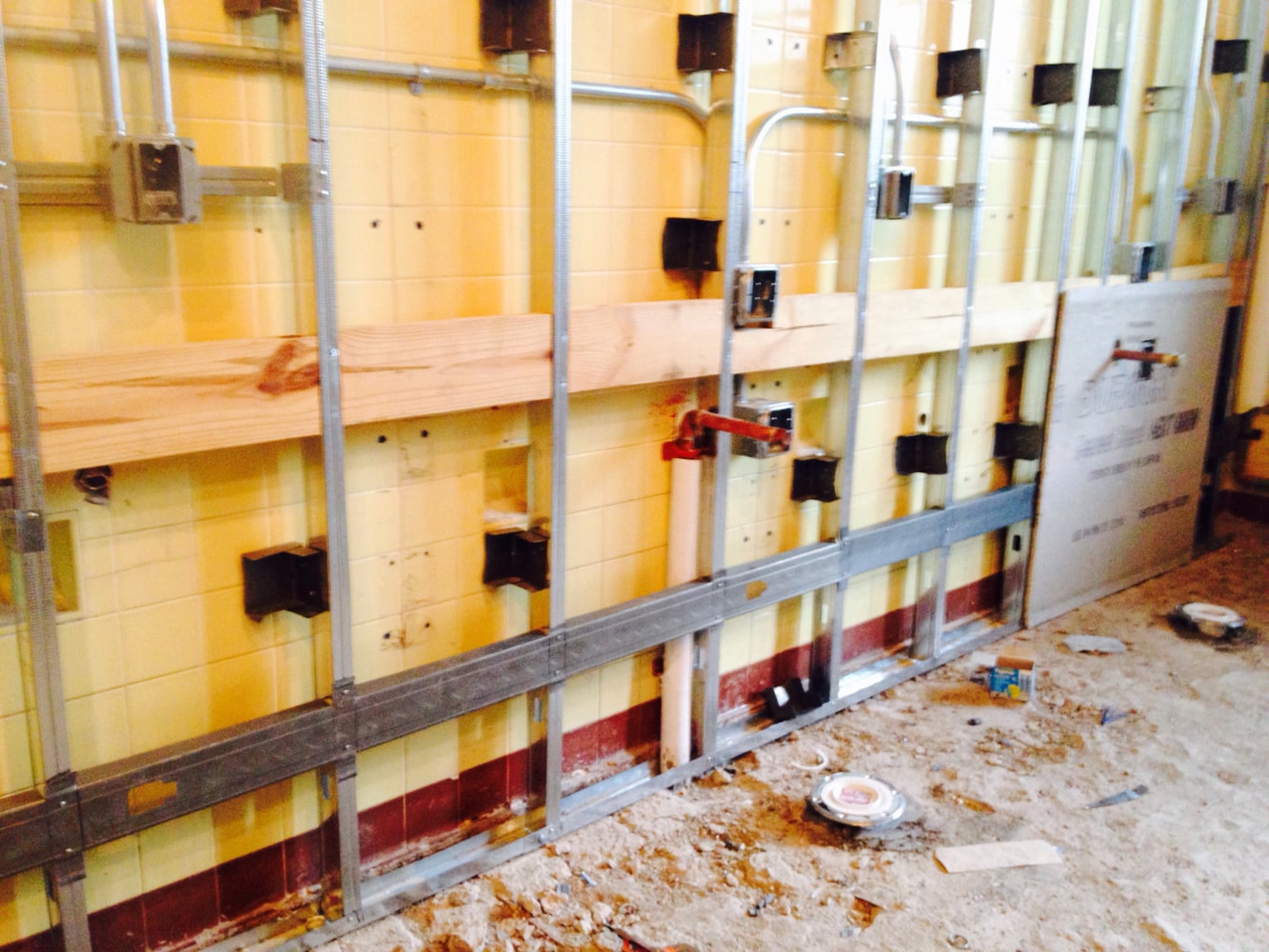 Commercial and residential. I understand the needs of the homeowner or large commercial projects. 