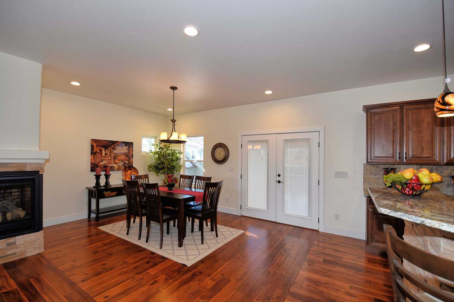 726 N Royer