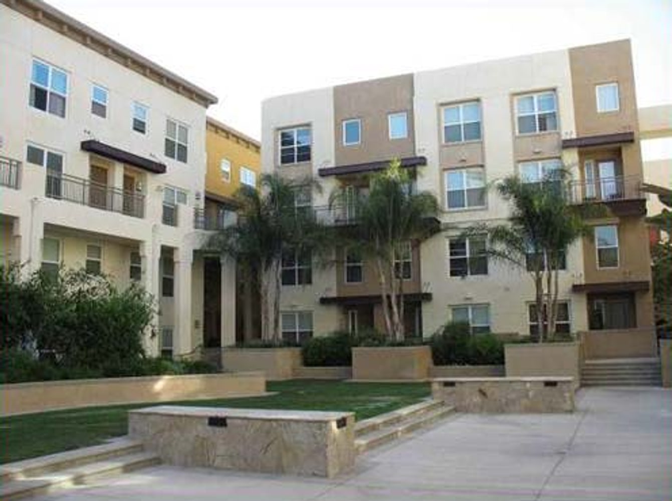 Contemporary Multifamily Development