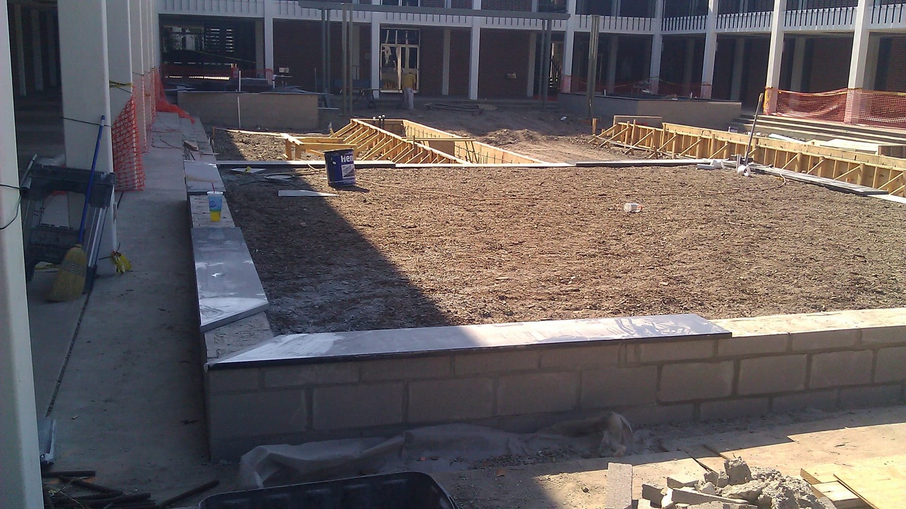 HOUSTON BAPTIST UNIVERSITY