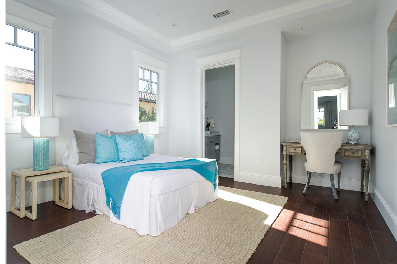 Encino Beach Style New Construction - Densmore