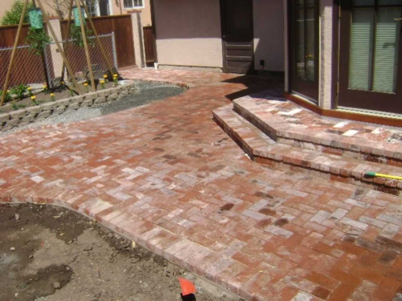 pavers/brick