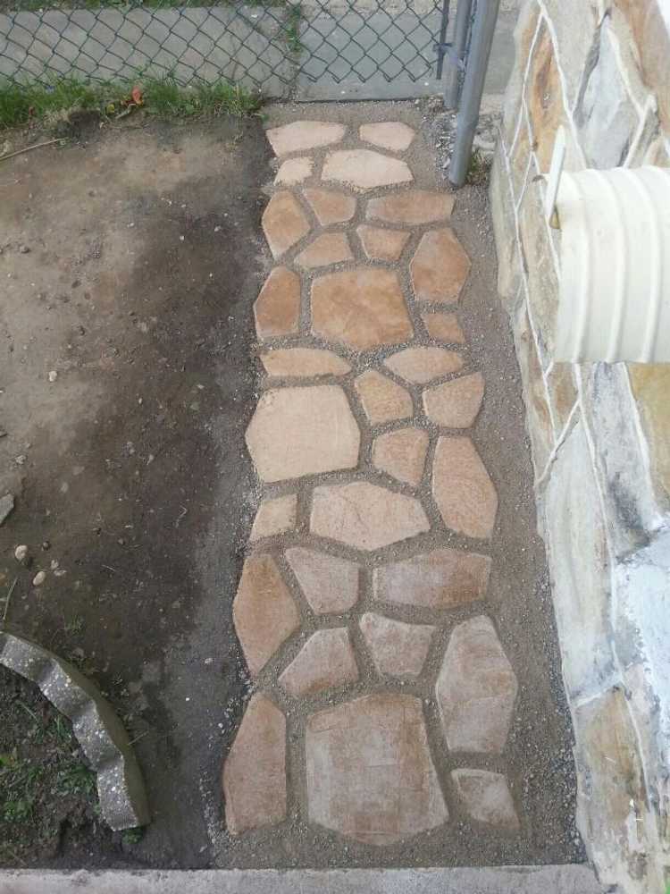 Custom concrete garden backdrop