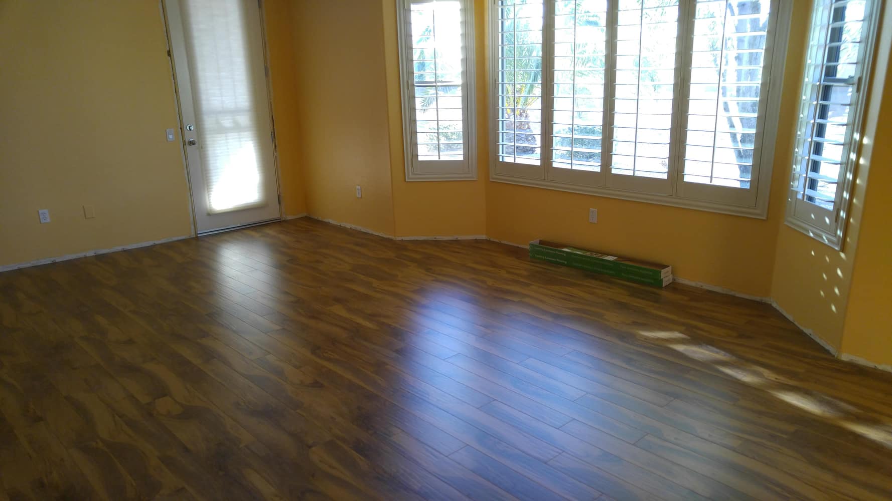 Wood Laminate Flooring
