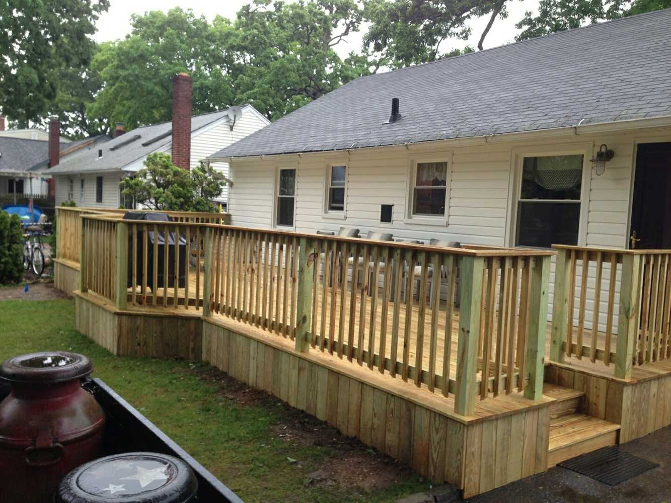 Decks from Li Decks And Remodeling Ltd