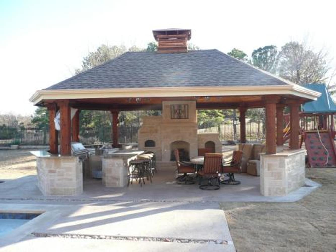 Outdoor Living and Design Photo Gallery