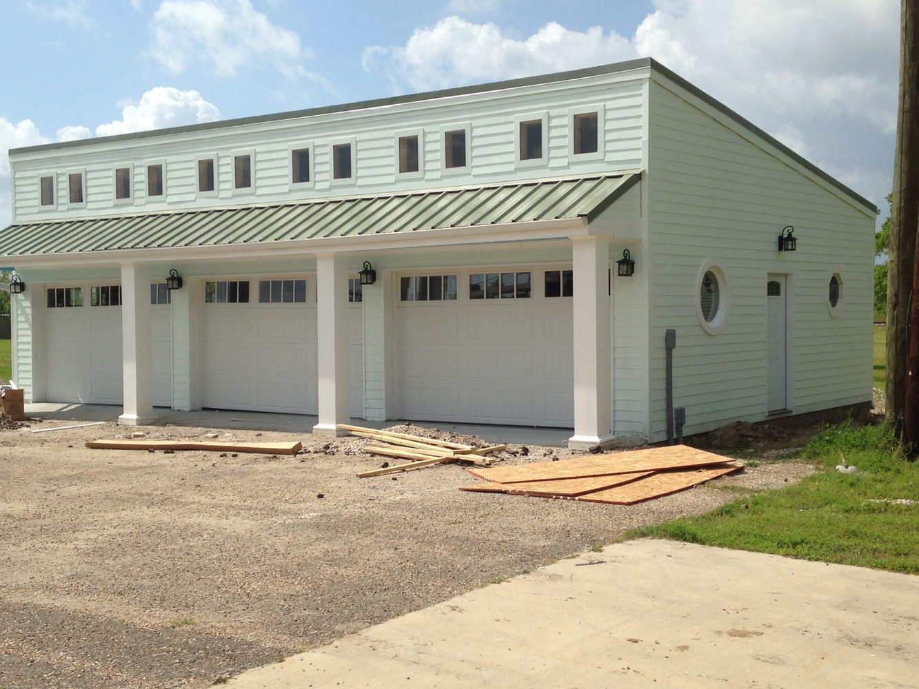 Detached Garage Custom Built