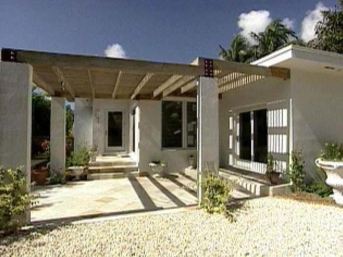 Addition and Remodeling of house by United Architects, Inc., featured on HGTV.