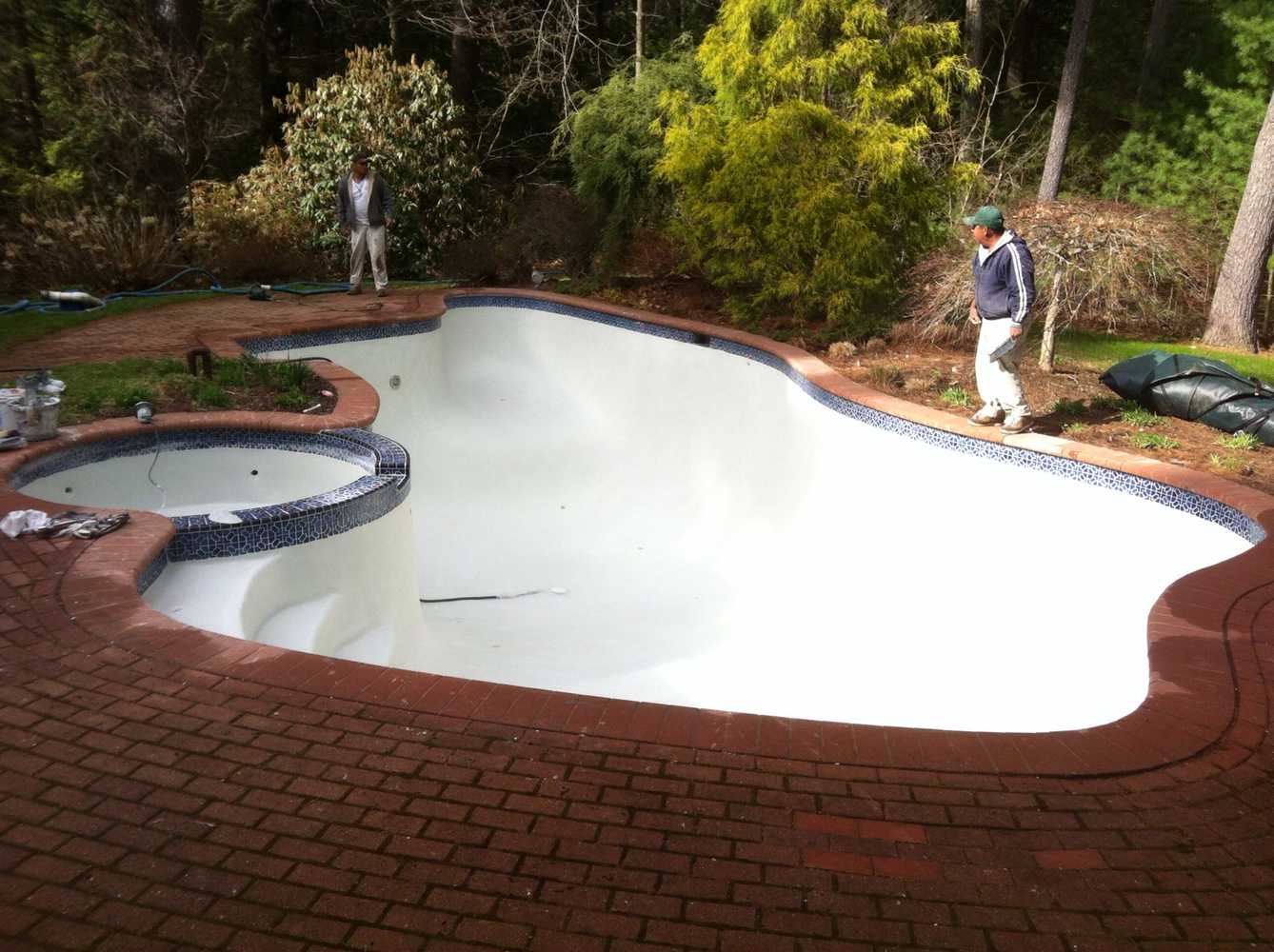 Photo(s) from Bella Pool Plastering Inc.