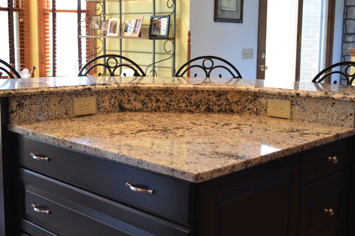 LOU VAUGHN REMODELING PROJECTS