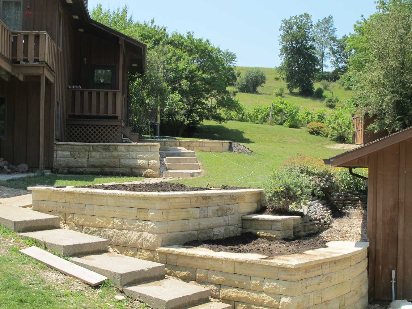 Hawthorn Masonry - Dry stone retaining walls