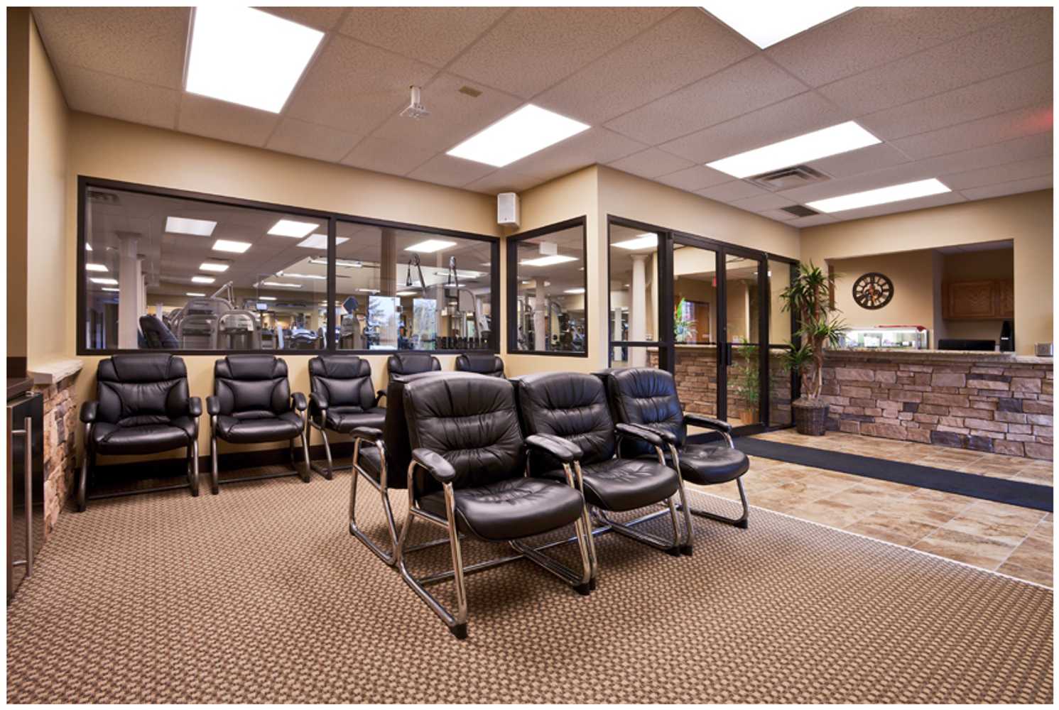 Physical Therapy Facility - Richard Cavender, M.D