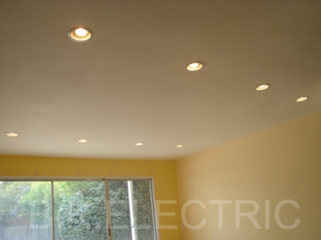 Recessed Lights/chandelier