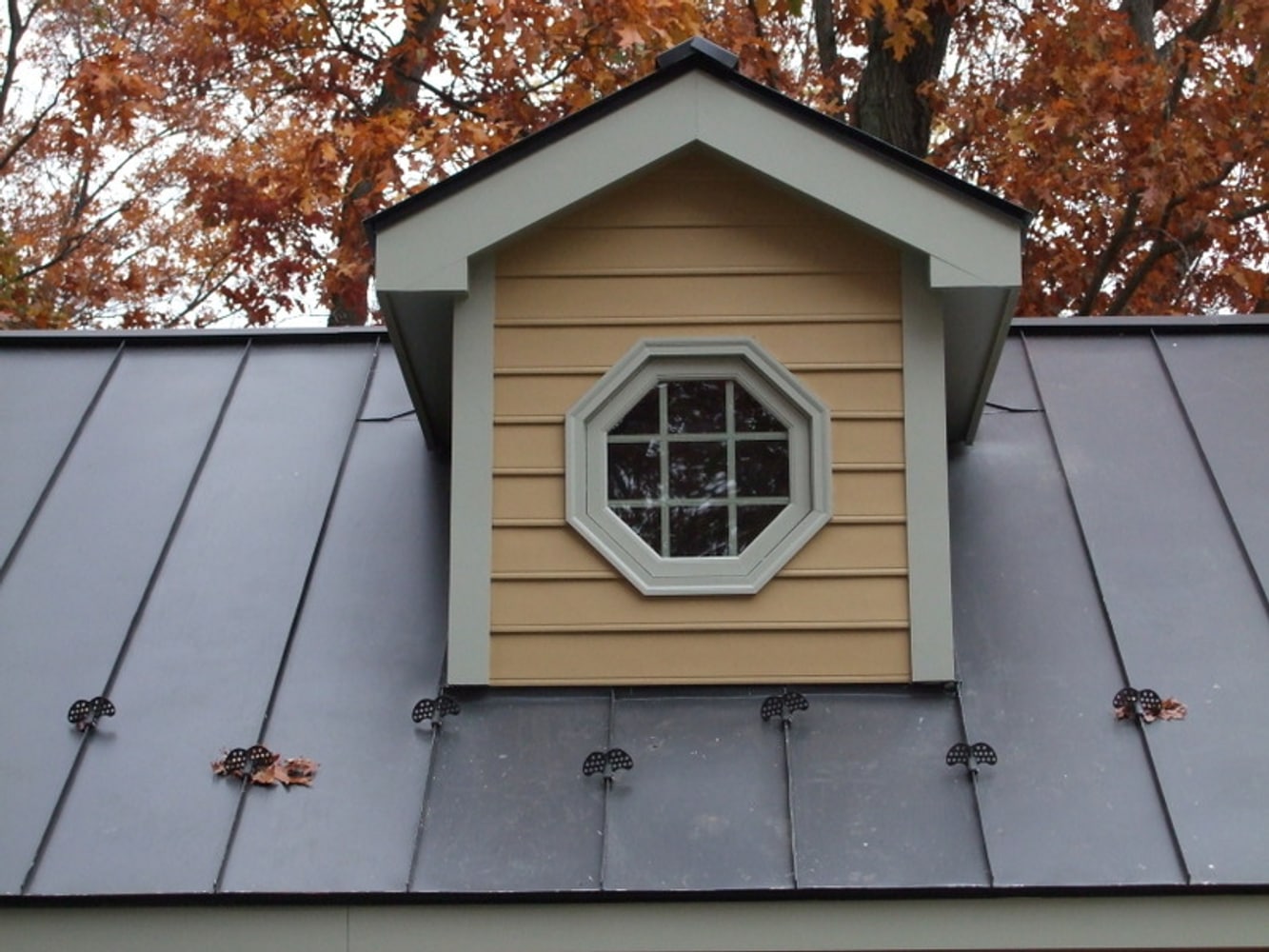 Custom Built Garage in The Plains Virginia