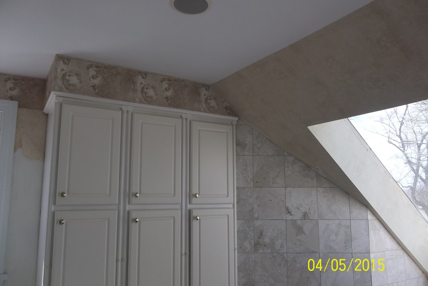 WALLPAPER REMOVAL PROJECT