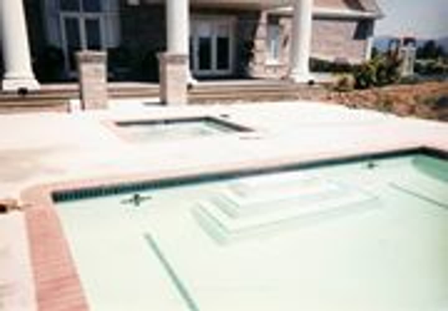 Photo(s) from Zawacki Construction