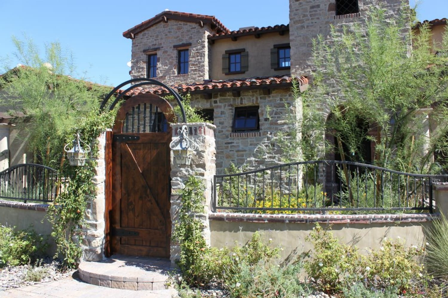 Placa Santa Maria Custom Home - Level Development Group Llc